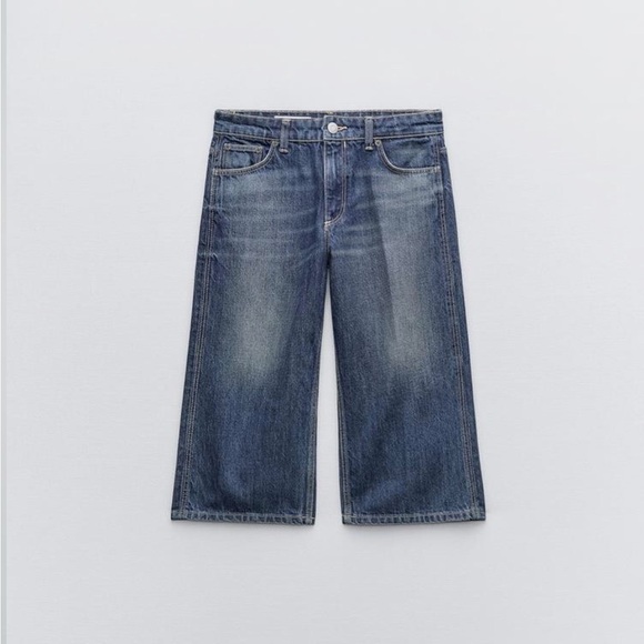 ZARA LOW-RISE DENIM SHORTS ZW COLLECTION - Picture 10 of 12